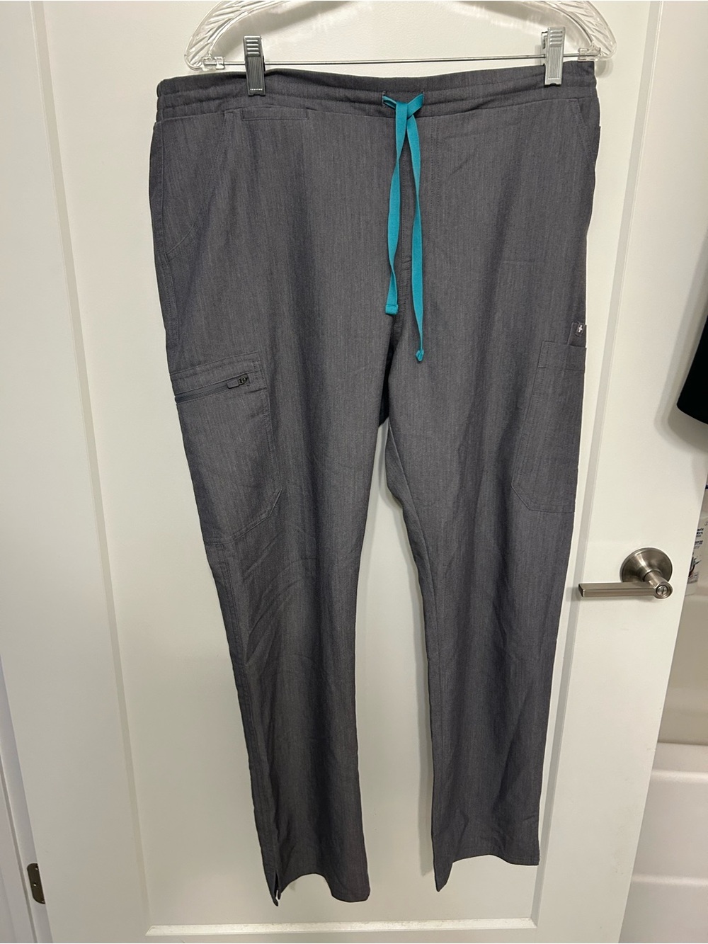 FigsTechnical Collection Cairo Cargo Graphite Scrub Pants